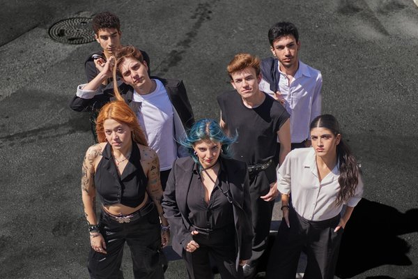 Les Tendances Chromatiques qui Domineront cette Saison